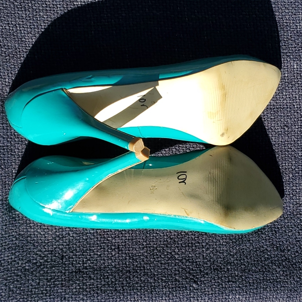 Audrey Brooke real high heels 8.5M - Picture 4 of 7